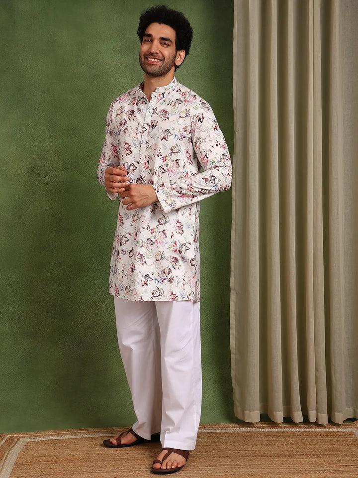 Men Off-White Cotton Straight Woven Design Kurta