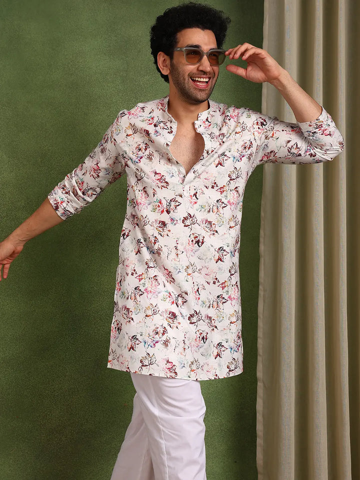 Men Off-White Cotton Straight Woven Design Kurta