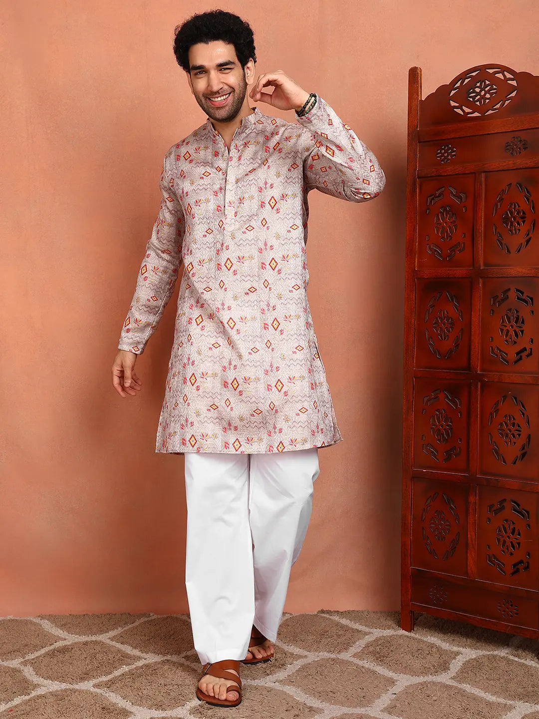 Men Grey Cotton Silk Straight Woven Design Kurta
