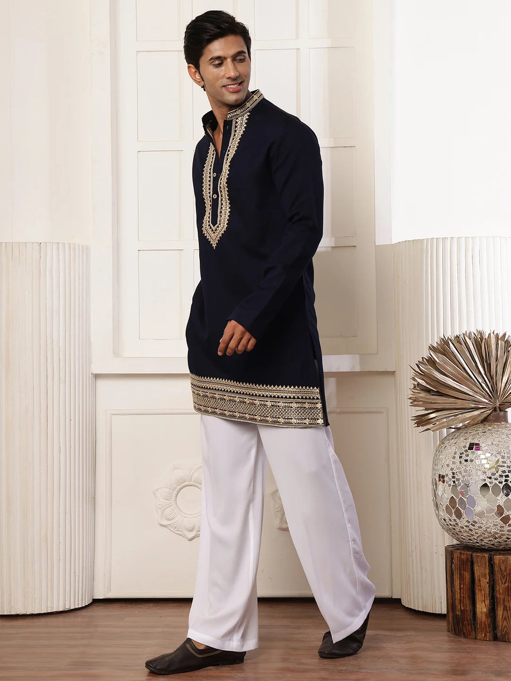 Blue Zari Yoke Design Viscose Rayon Straight Kurta for Men - Image 2