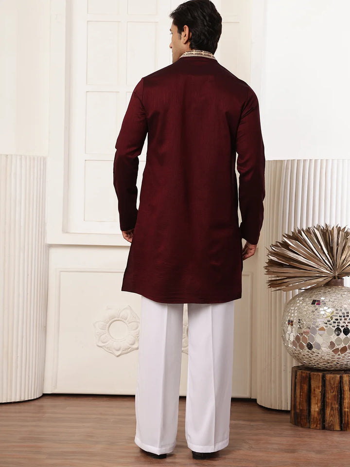 Maroon Zari Yoke Design Viscose Rayon Straight Kurta for Men - Image 2