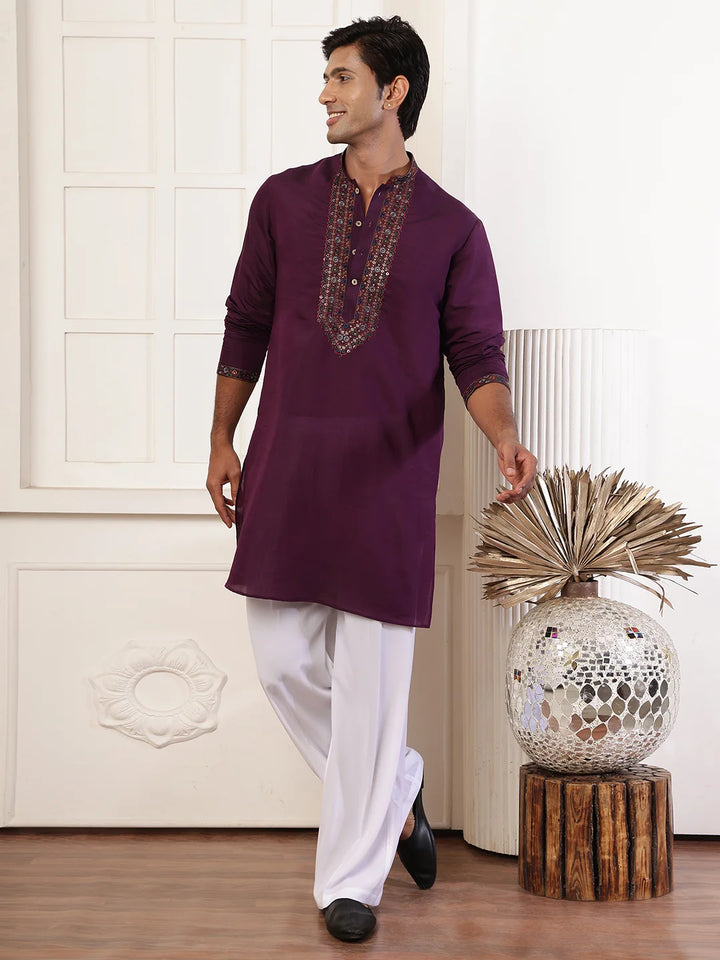 Magenta Thread Work Yoke Design Blended Straight Kurta for Men - Image 5
