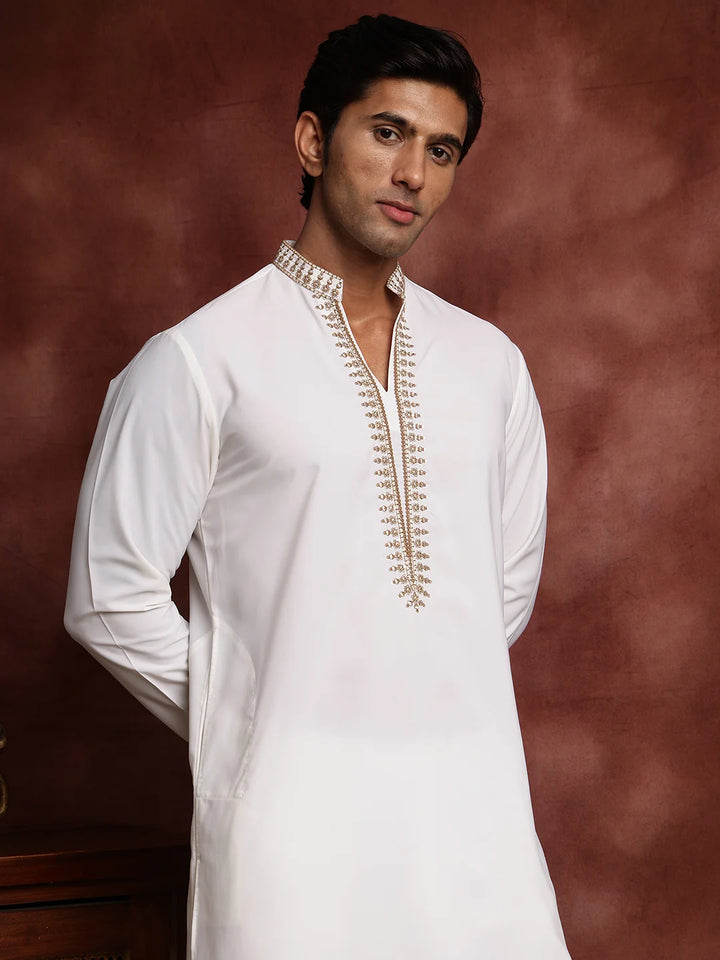 White Thread Work Yoke Design Blended Straight Kurta for Men - Image 4