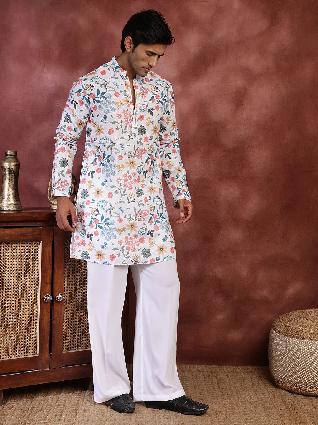 White Printed Cotton Straight Kurta for Men - Image 2